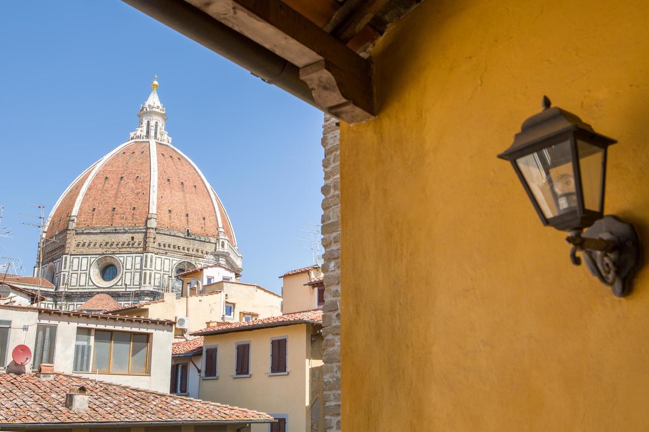 Typical Florentine Apartment Firenze Bagian luar foto